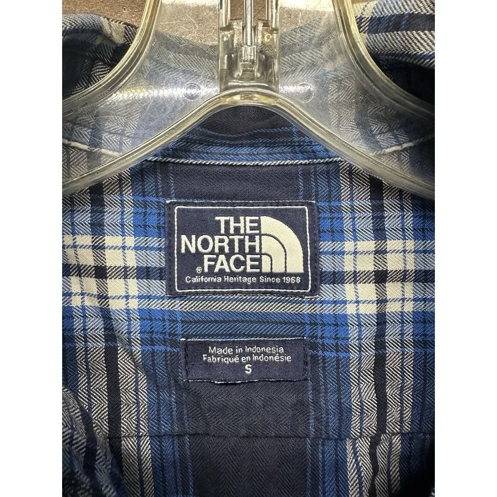 The North Face Men's Long Sleeve Button Up‎ Size Small